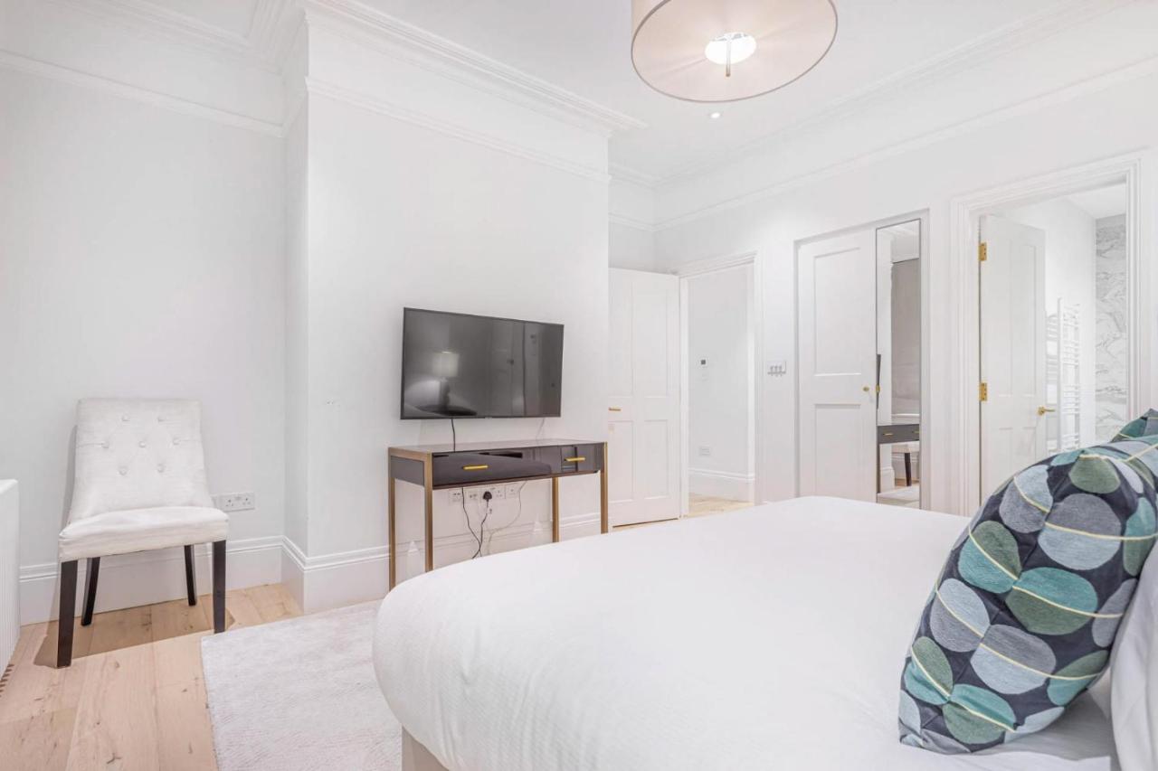 Royal Kensington In Cromwell Road Apartment London Exterior photo